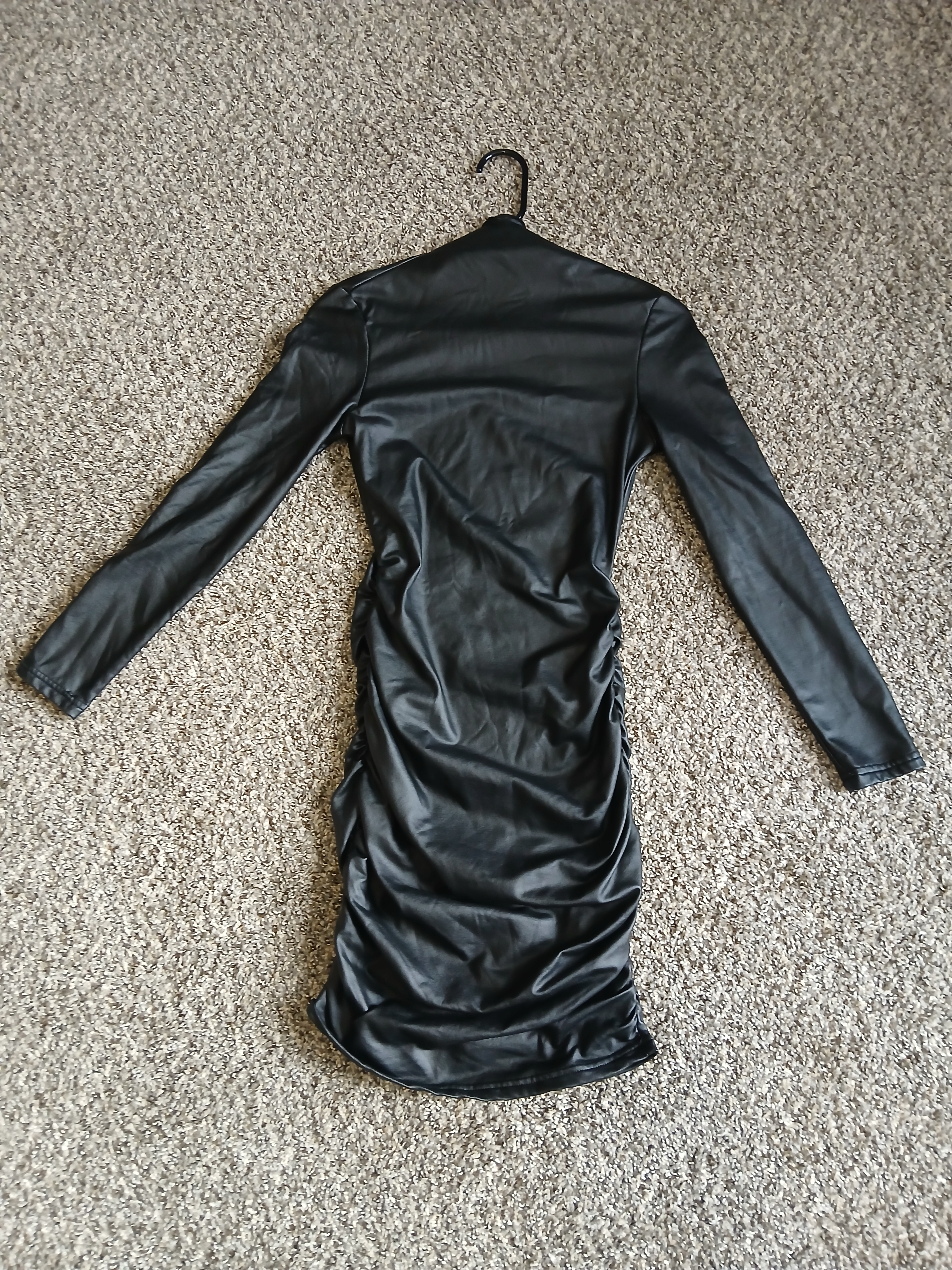 Shein Black Dress With Brand Label Shein Black Dress With Brand Label